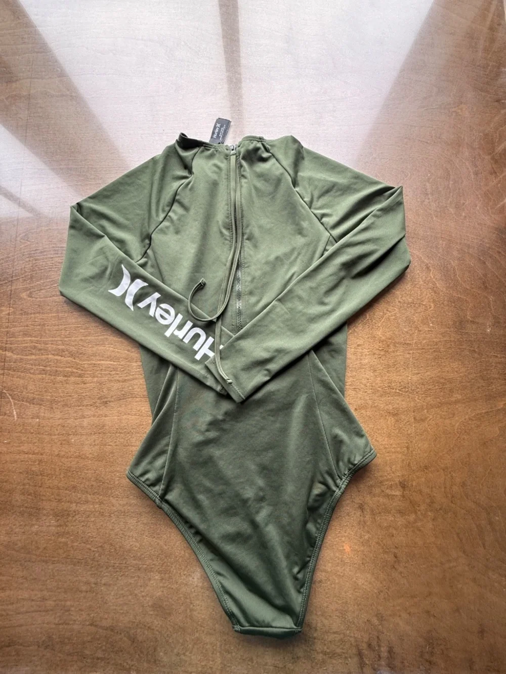 Hurley size medium
